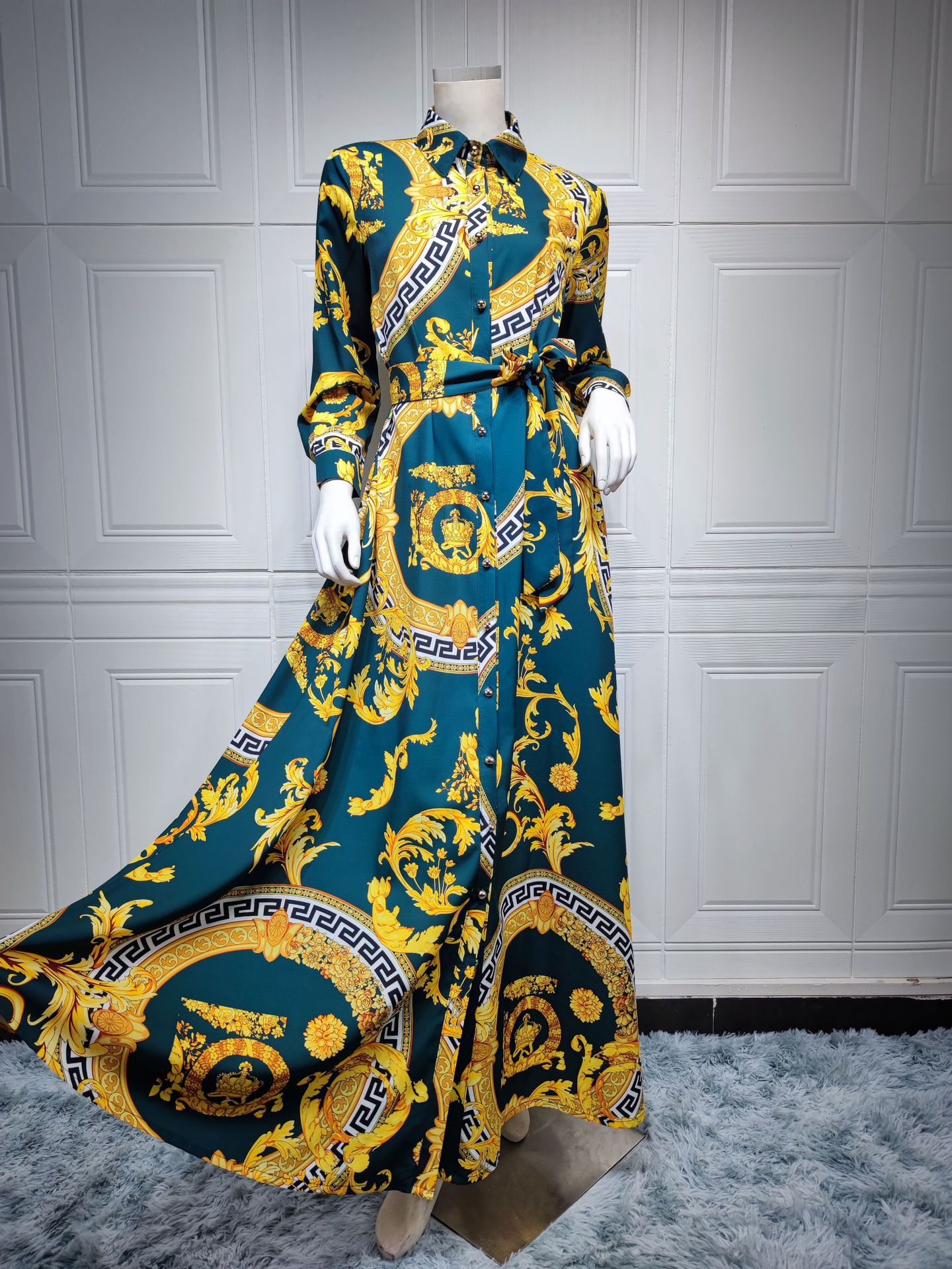 magnifique robe djellaba de couleur vert et jaune pour un été fabuleux