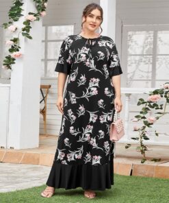 Robe Noire Fleurie